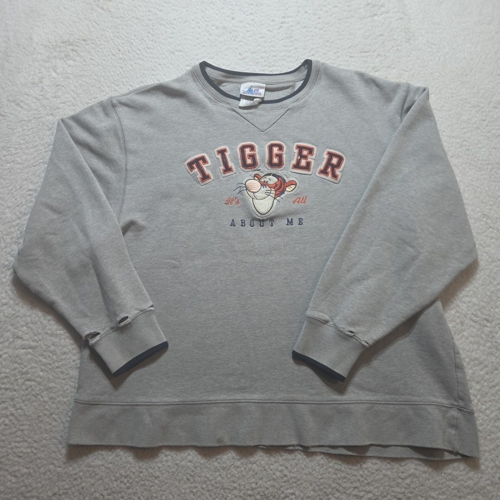 Vintage Disney Tigger It's All About Me Large Gray Sweatshirt‎ Y2K Disneyland